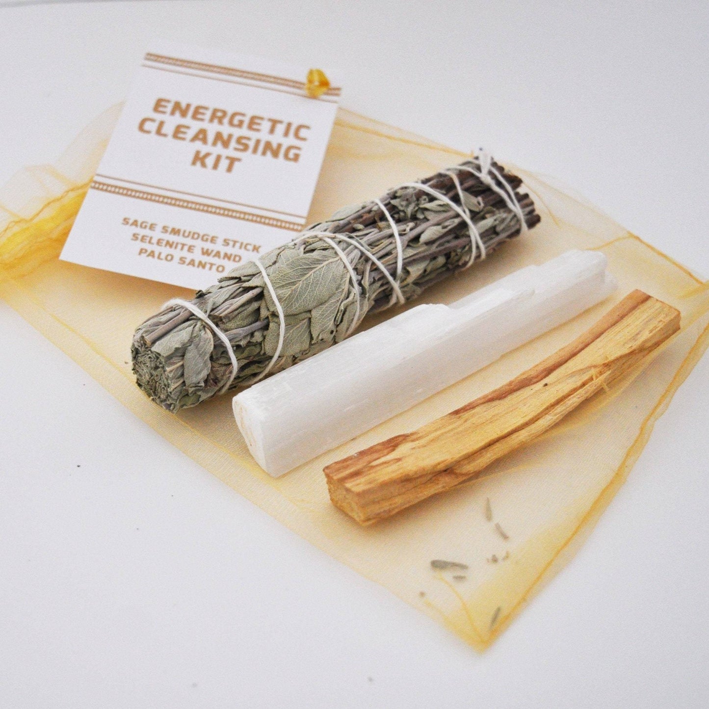 Energy Cleansing Kit / Sage Smudge Stick, Palo Santo, Selenite Wand / –  Feminfinite
